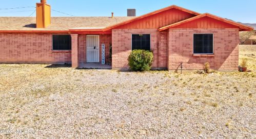 1247 Calle Tubatana, Nogales, AZ 85648-3815
