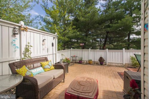 1684 Rockcress Dr, Jamison PA  18929-1645 exterior