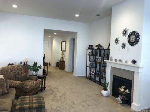 16252 Gibson St, Victorville CA  92394-2517 exterior