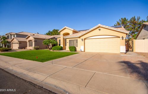 729 Ocotillo Ln, Gilbert, AZ 85233-3707