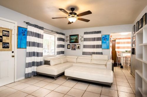 1511 Holly Rd, Lakeland, FL 33801-2208