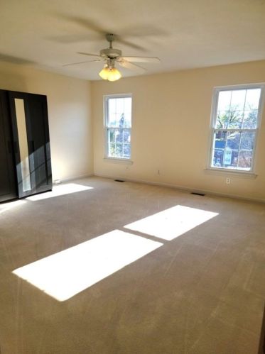 1033 Duncan Ln, Pittsburgh PA  15236-1661 exterior