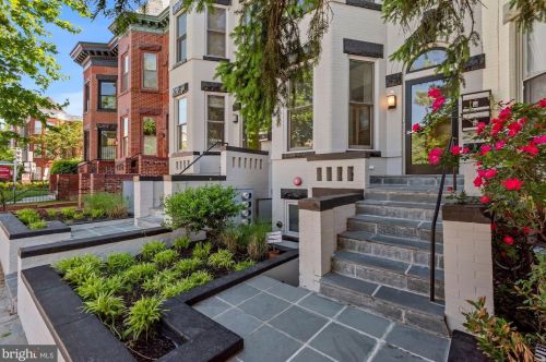 2029 13th St, Washington, DC 20020-7003