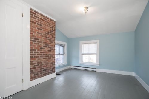 17 Hill St, Morristown NJ  07960-5328 exterior