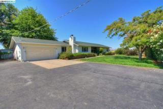 1467 Fairview Ave, Los Angeles, CA 94513-5344