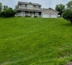 3750 Ridgeland Dr, Nashport, OH 43830-9719