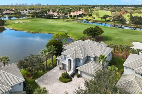 9033 Whimbrel Watch Ln, Naples, FL 34109-4433