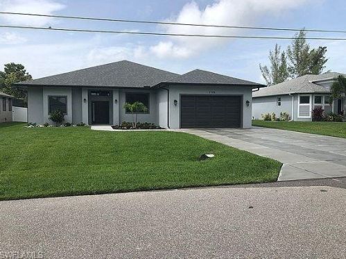 1106 15th St, Cape Coral, FL 33909-0702