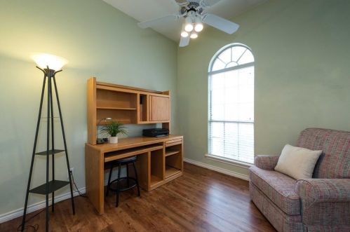 3320 Cooper Br, Denton TX  76209-7906 exterior