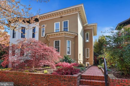 103 6th St, Washington, DC 20003-1129