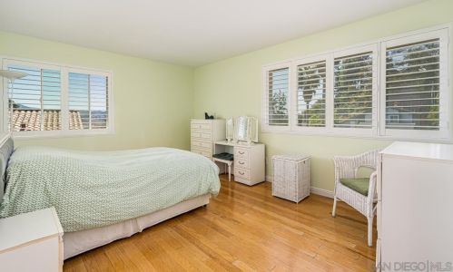 3724 Catamarca Dr, San Diego CA 92124-3405 exterior