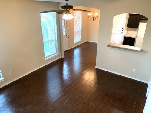 215 College St, Georgetown TX  78626-4102 exterior