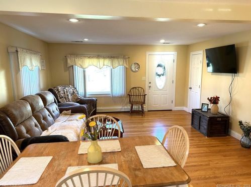 398 Alling St, Kensington CT  06037-2110 exterior