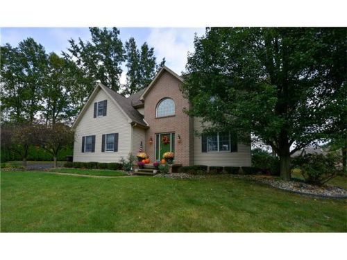 2115 Lori Ln, Hermitage, PA 16148-6081