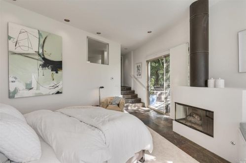 4833 Skycrest Way, Santa Rosa CA  95405-8798 exterior