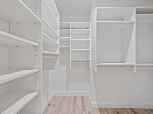 101 Colonade Cir, Naples FL 34103-8705 exterior