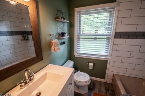 14 Jackie Dr, Hackettstown NJ  07840-5628 exterior