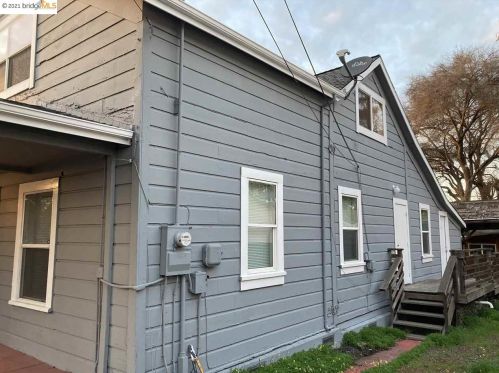 343 Boyce St, Santa Rosa, CA 95401-5427