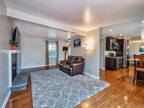 630 Walden Way, Imperial PA  15126-9684 exterior