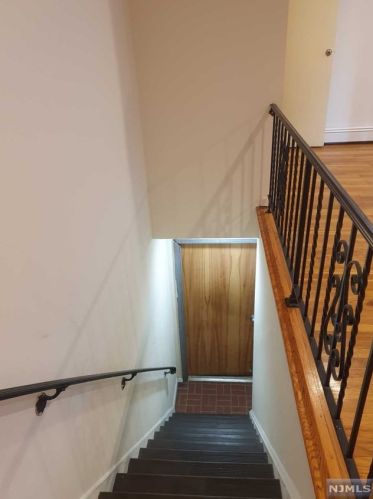 180 Atlantic St, Paterson NJ 07503-2702 exterior