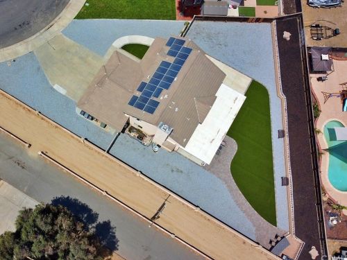15176 Versailles St, Lake Elsinore, CA 92530-7329