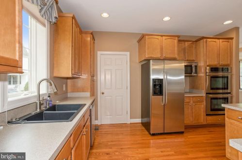 168 Positano Ct, Purcellville VA  20132-5815 exterior