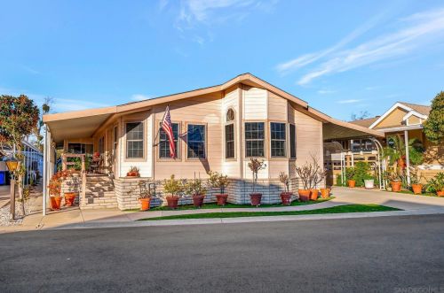 5232 Don Valdez Dr, Carlsbad CA  92010-3953 exterior