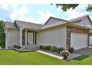 15348 Chili Ct, Lakeville, MN 55068-4298