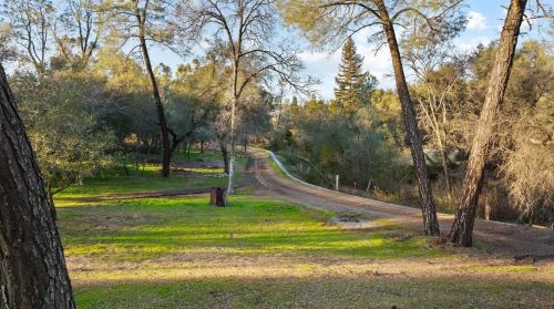 2980 Rattlesnake Rd, Newcastle CA  95658-9327 exterior