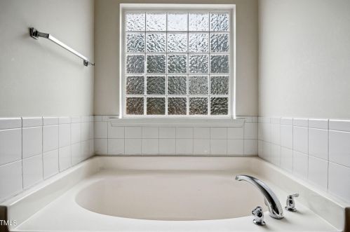 201 Willow Ridge Dr, Sanford NC  27332-8147 exterior