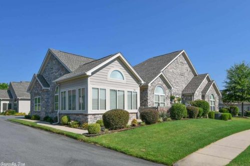 341 Mountain Terrace Cir, North Little Rock, AR 72113-7103