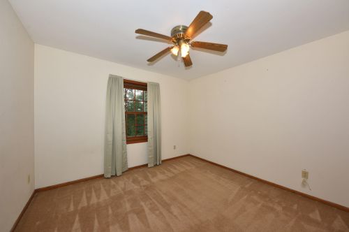 2417 Wallace Lake Rd, West Bend WI  53090-1152 exterior