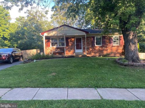 13919 Lynhurst Dr, Woodbridge, VA 22193-4334
