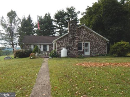 1120 Ridge Rd, Pottstown, PA 19465-8702