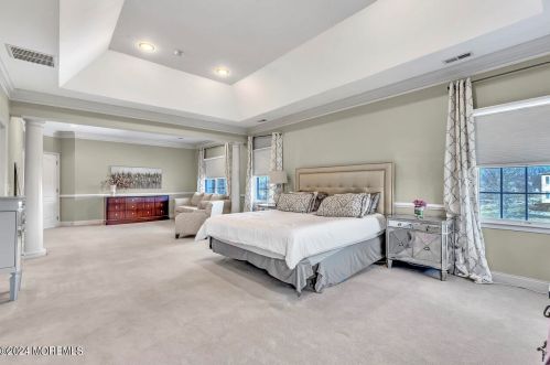 3 Equinox Ln, East Freehold NJ  07728-8652 exterior