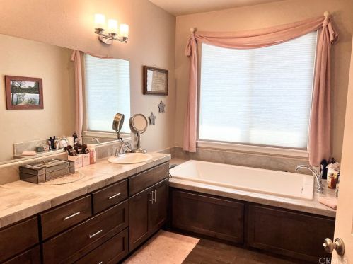 12 Bitterroot Ct, Chico CA  95973 exterior