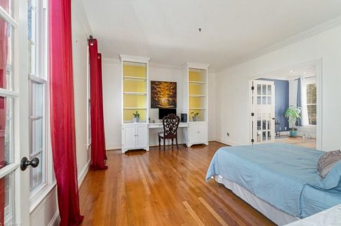 5317 Highstream Ct, Greensboro NC  27407-5825 exterior