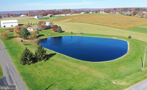 11 Farm View Rd, Schuylkill Haven, PA 17972-9531