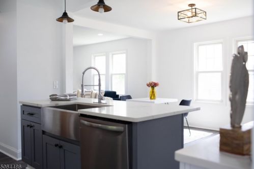 12 Sampson Ave, Dover NJ  07801-2734 exterior