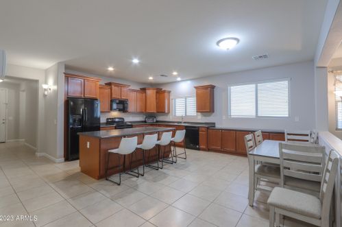 1888 Hubbard Ln, Casa Grande AZ  85122-6742 exterior