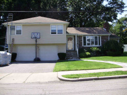 7 Sevland Rd, Newton, MA 02459-2841