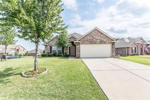 901 Fleming St, St Paul, TX 75098-8604