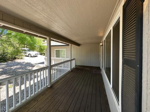 18863 Stonegate Rd, Middletown, CA 95467-8817