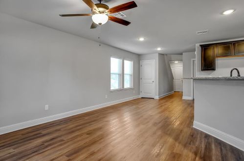 2733 Washington St, Denison TX  75020-1443 exterior