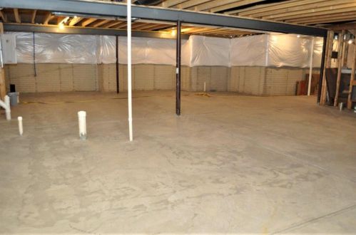 1702 Keela Dr, Pataskala OH  43062-7121 exterior