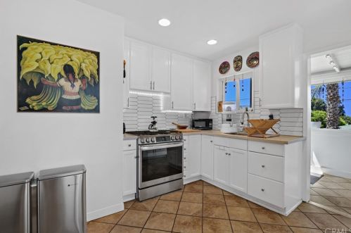 621 Horne St, Oceanside CA  92054-2418 exterior