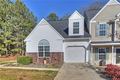 9426 Elizabeth Townes Ln, Charlotte, NC 28277-2136