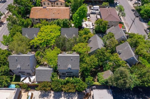 1960 San Ramon Ave, Mountain View CA  94043-2960 exterior