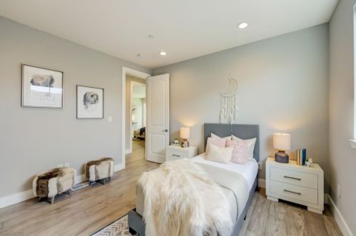 2624 Inyo Ave, Oakland CA  94601-1324 exterior