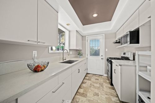 9908 Howland Dr, Temple City CA  91780-3235 exterior